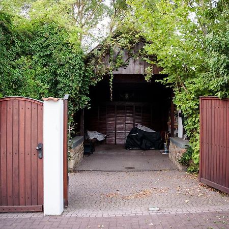 Ferienhaus Burgblick Munzenberg Luaran gambar